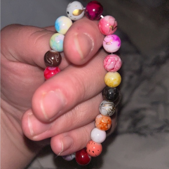 Handmade Marble multi-color peace bracelets - Picture 6 of 7